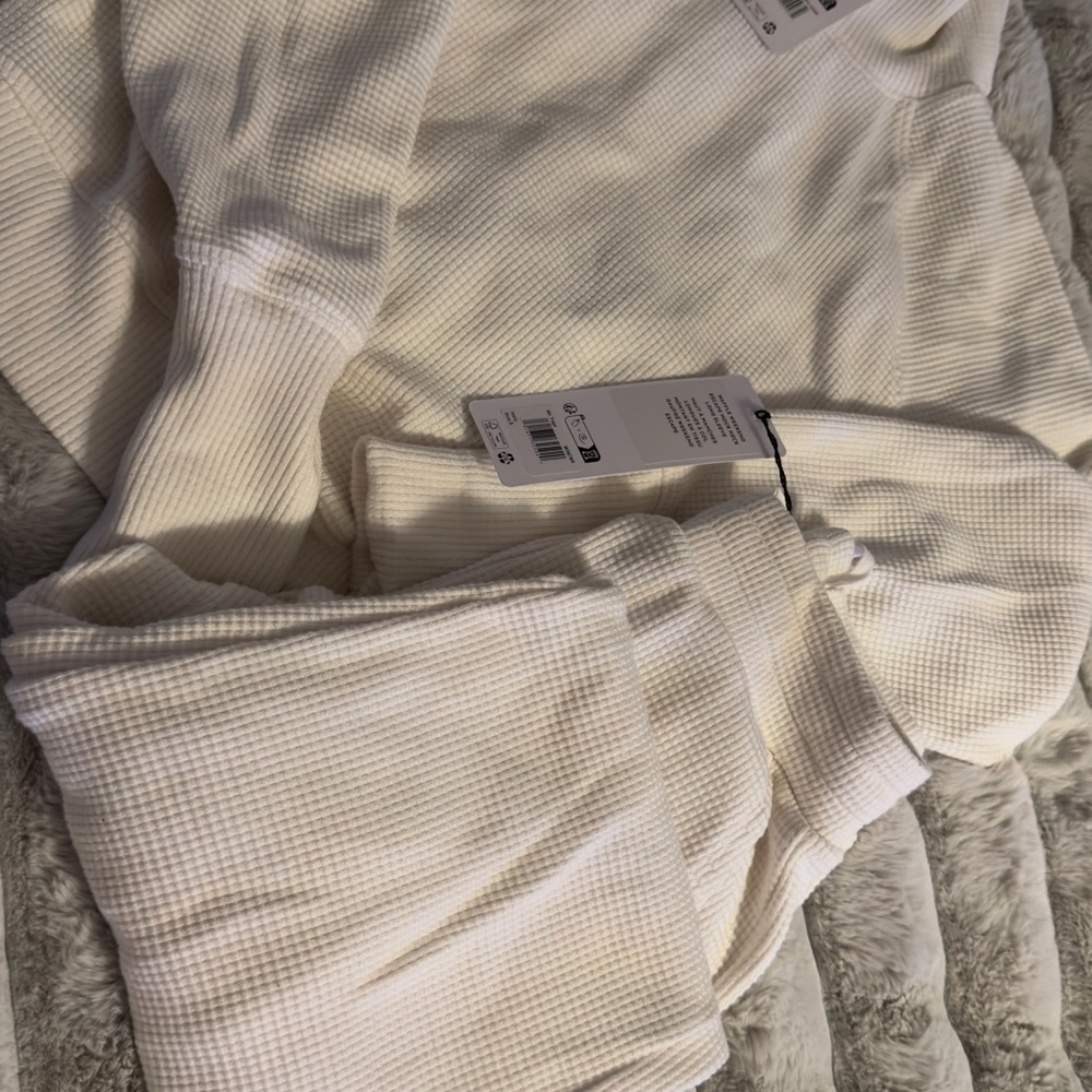 ALO Yoga Ivory Waffle Knit Set